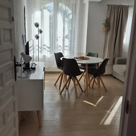 Lägenhet Casa Deja Madrid